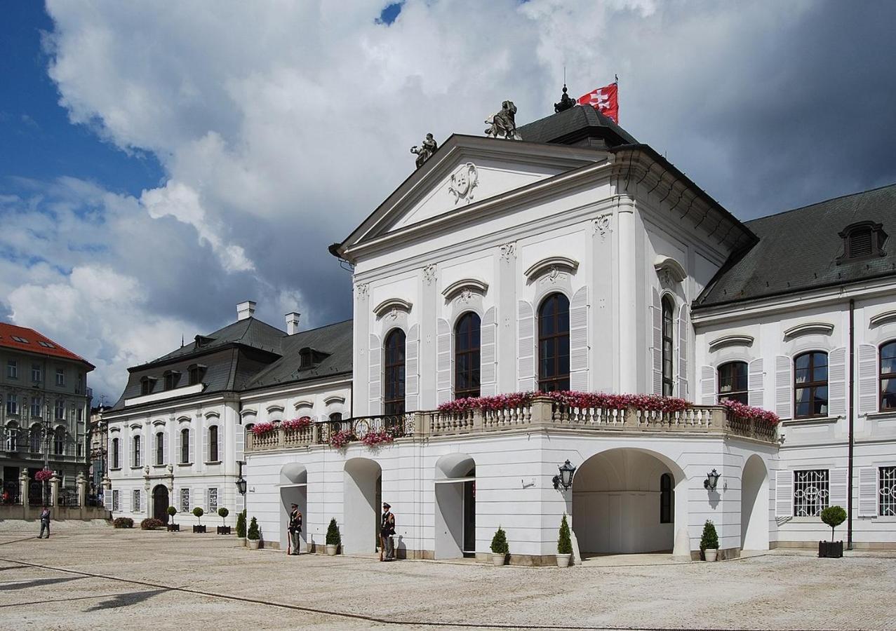 Dagmar Apartment Bratislava Eksteriør billede